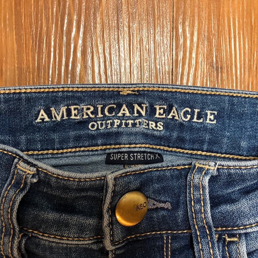 American Eagle Ripped High-Rise Skinny Jeans - Picture 3 of 7